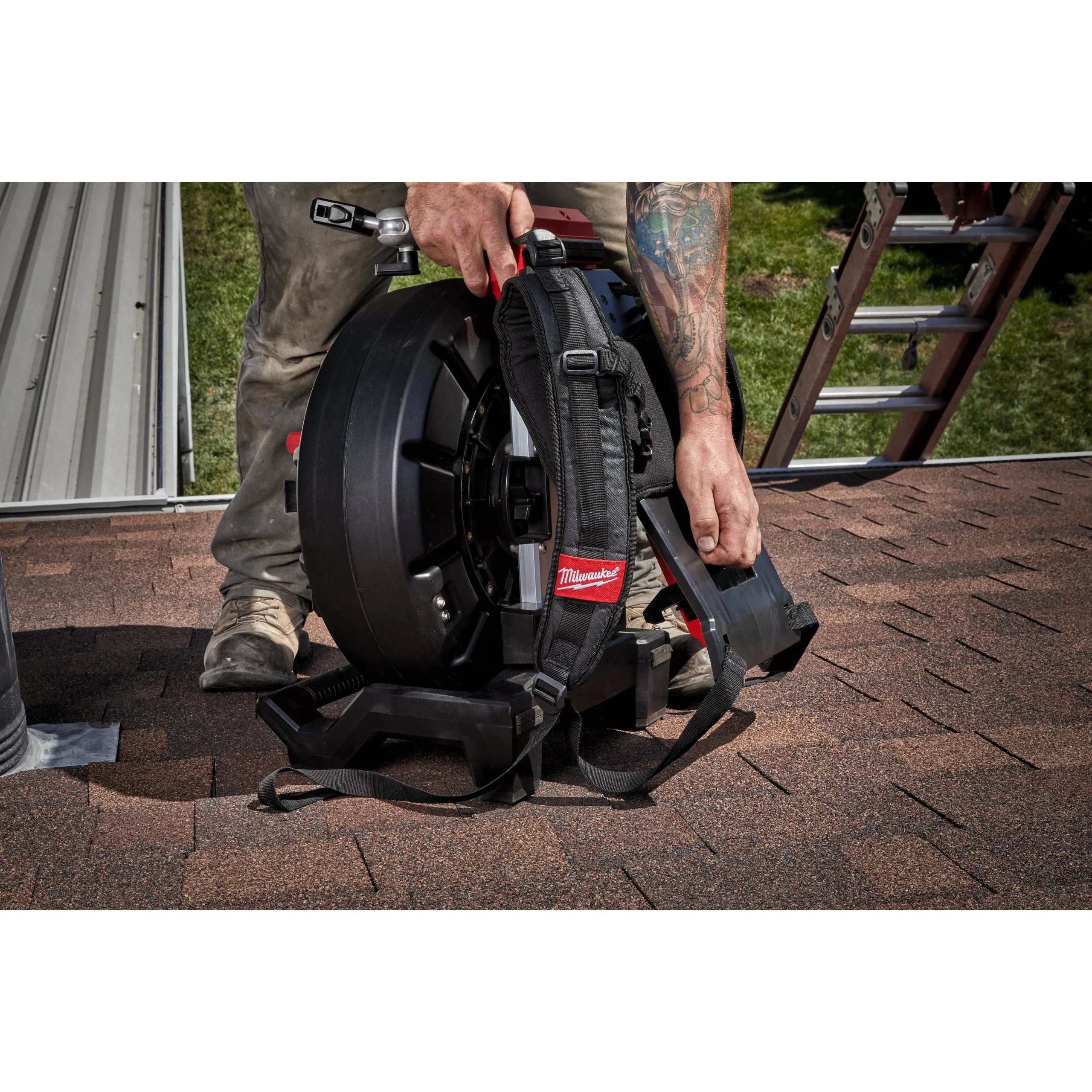 Milwaukee M18 SISH-0 - Centro inteligente para câmaras de inspeção M18 - 4933471415