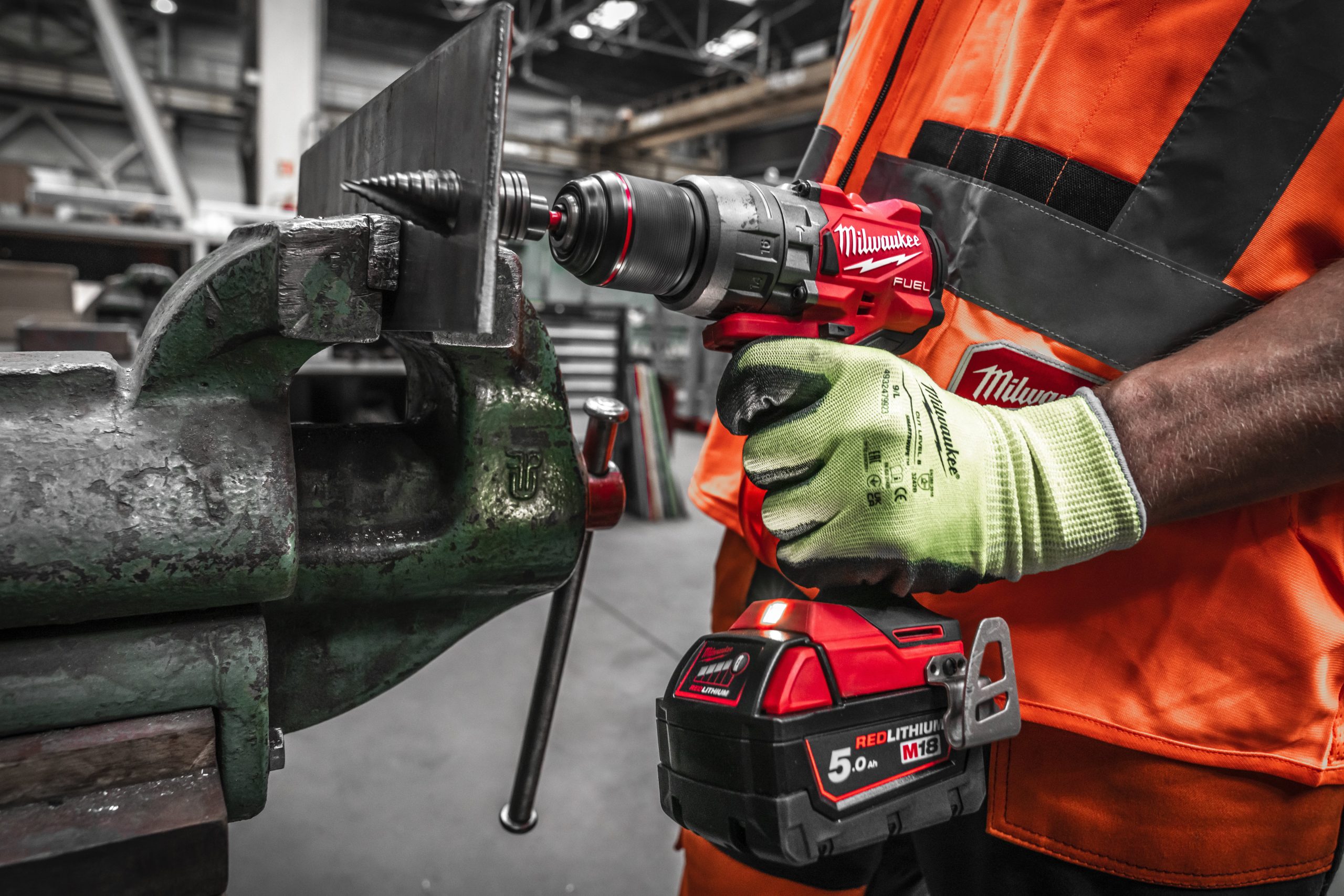 Milwaukee M18 FPD3 – Berbequim com Percussão M18 FUEL 18V com 158 Nm e Motor POWERSTATE
