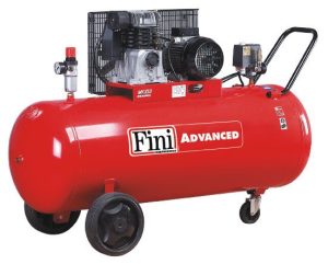 Fini mk 103-200 4t – compressor pistão 200 l de correias