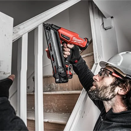 Milwaukee M18 FN15GA-0X - Pistola de pregos de acabamentos M18 FUEL 15 GA - 4933478091