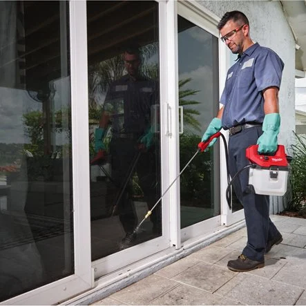 Milwaukee M12 BHCS3L - Pulverizador de mão M12 de 3,7 l