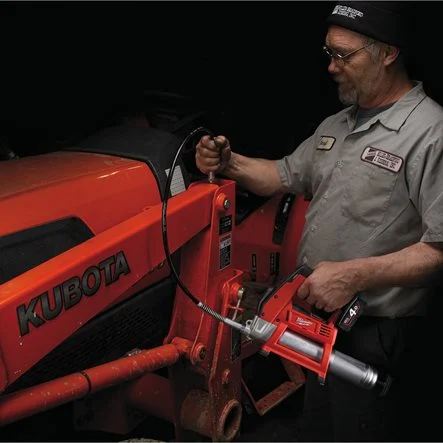 Milwaukee M12 GG - Bomba de lubrificação subcompacta M12