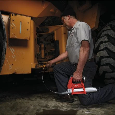 Milwaukee M12 GG - Bomba de lubrificação subcompacta M12