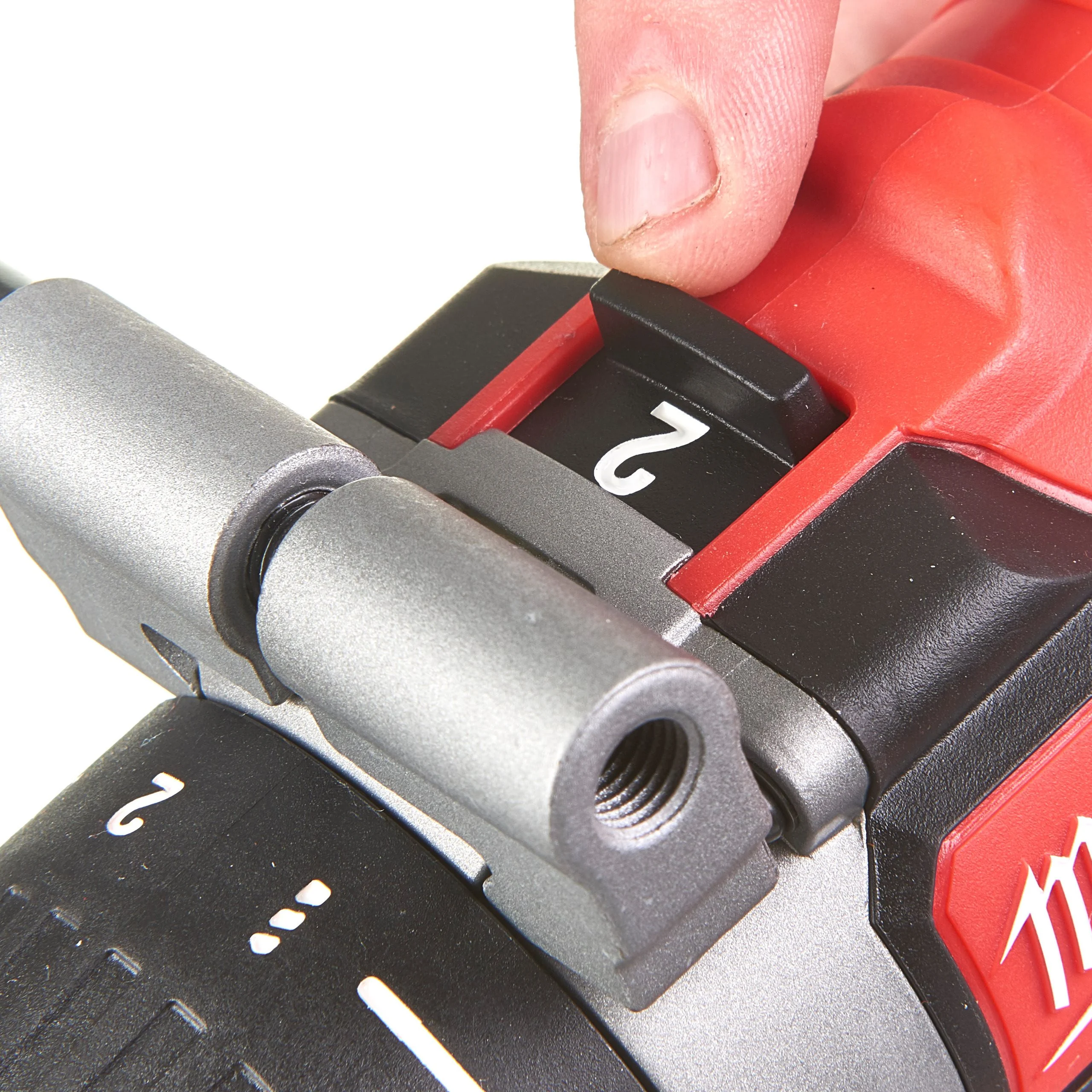 Milwaukee M18 BLDD2 - Berbequim aparafusador sem escovas M18