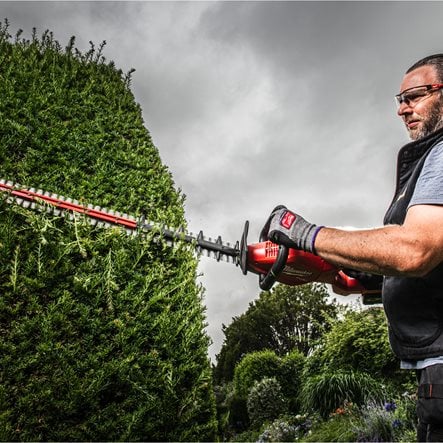 Milwaukee M18 FHET60G2 - Corta-sebes M18 FUEL com lâmina de 60 cm