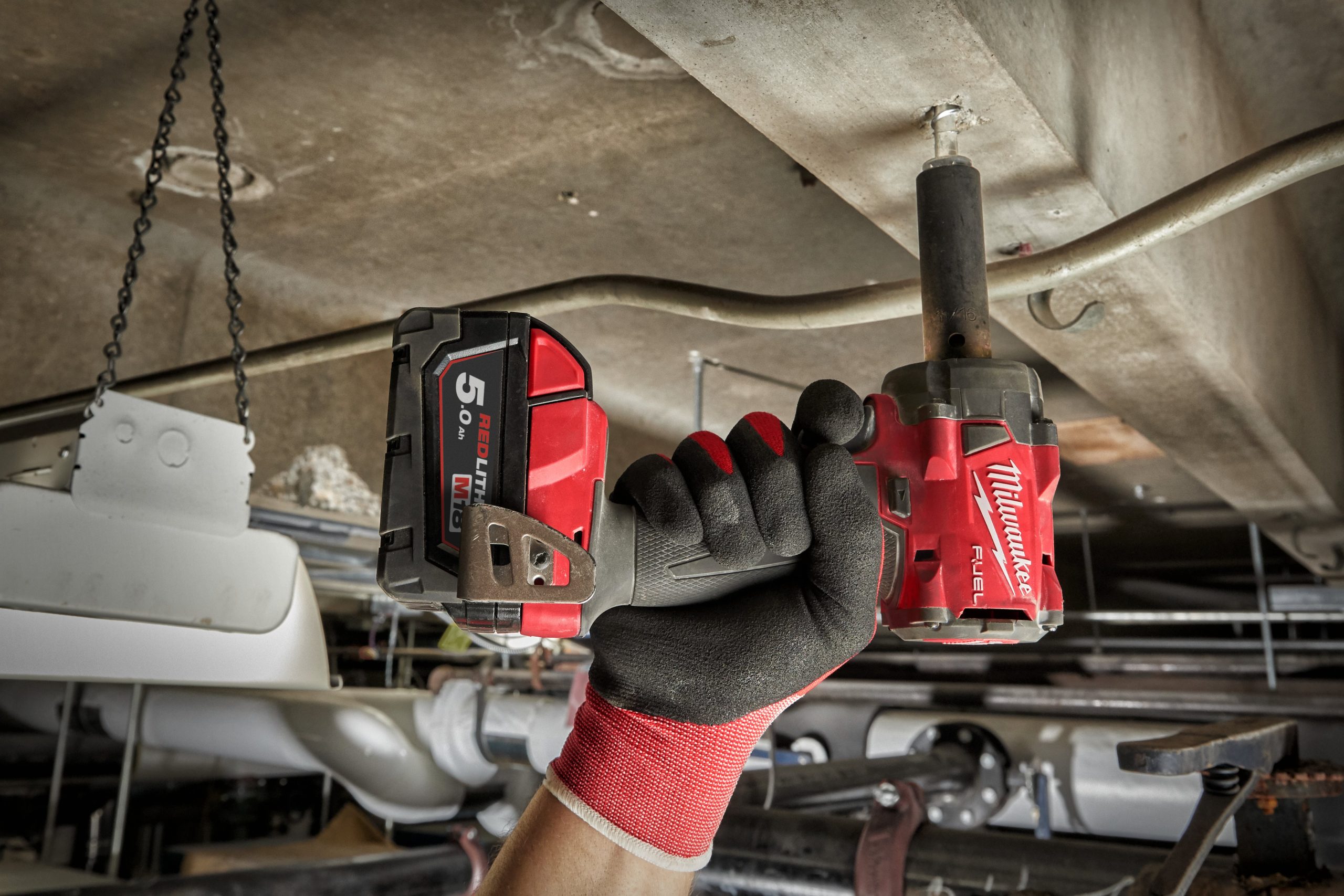 Milwaukee M18 FIW2F12 - Chave de impacto compacta M18 FUEL ½″ com anel