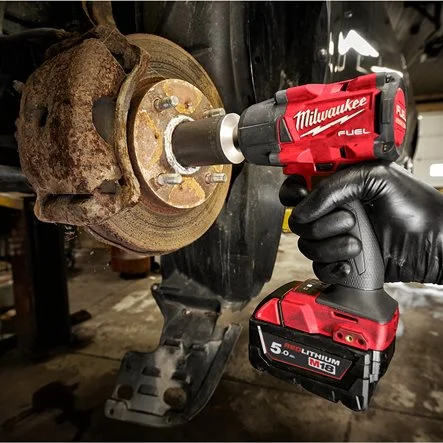 Milwaukee M18 FMTIW2F12 - Chave de impacto de torque médio M18 FUEL ½″ com anel
