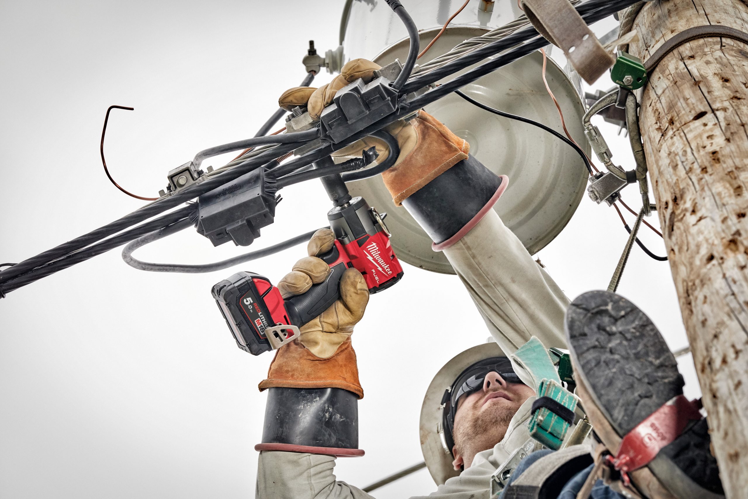 Milwaukee M18 FMTIW2P12 - Chave de impacto de torque médio M18 FUEL ½″ com pino