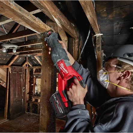Milwaukee M18 FSX - Serra sabre M18 FUEL SUPER SAWZALL