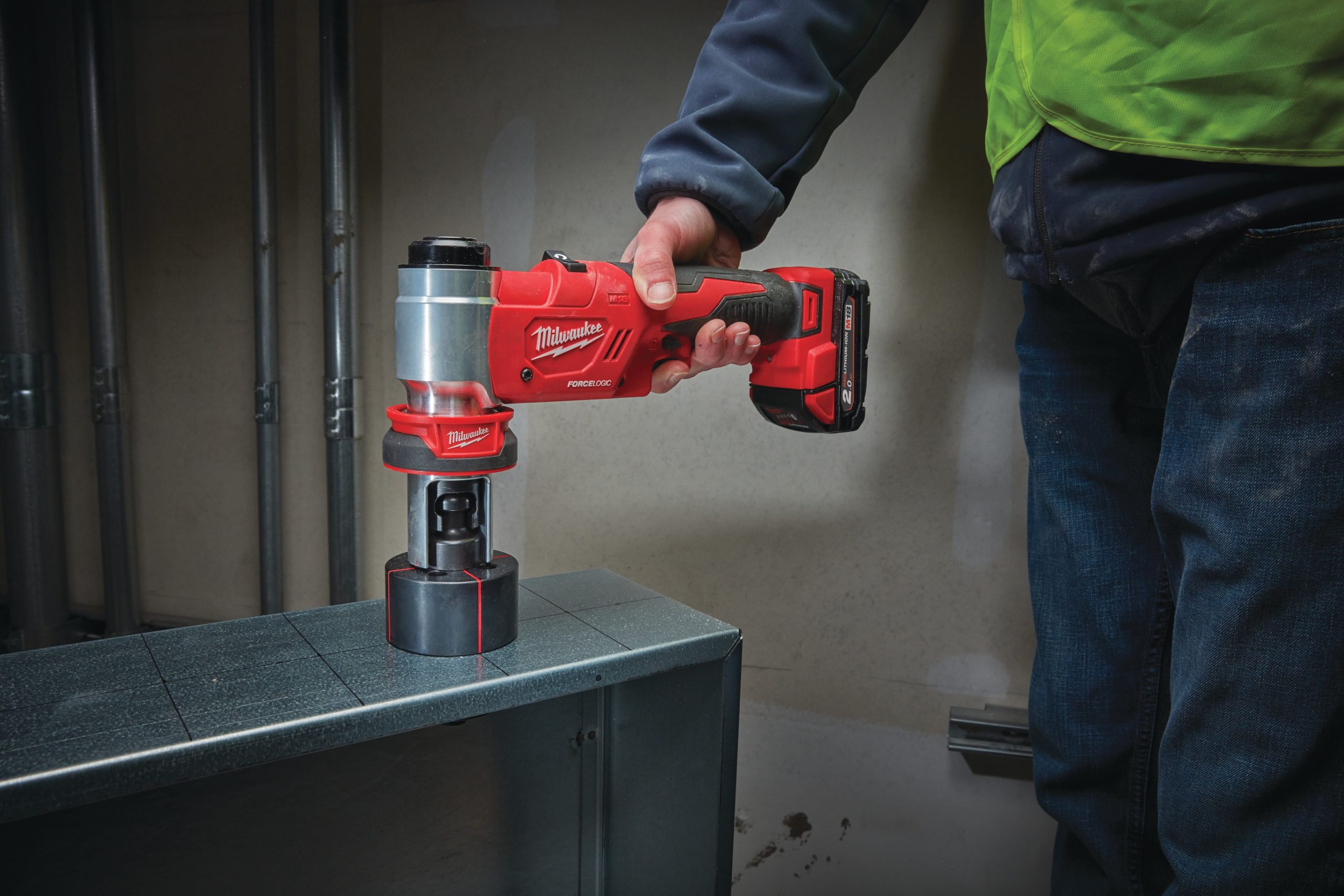 Milwaukee M18 HKP - Sacabocados hidráulico M18 Force Logic