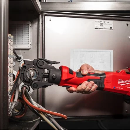 Milwaukee M18 ONEHCCT60 - Cravadora hidráulica de terminais M18 One-Key Force Logic 60 kN
