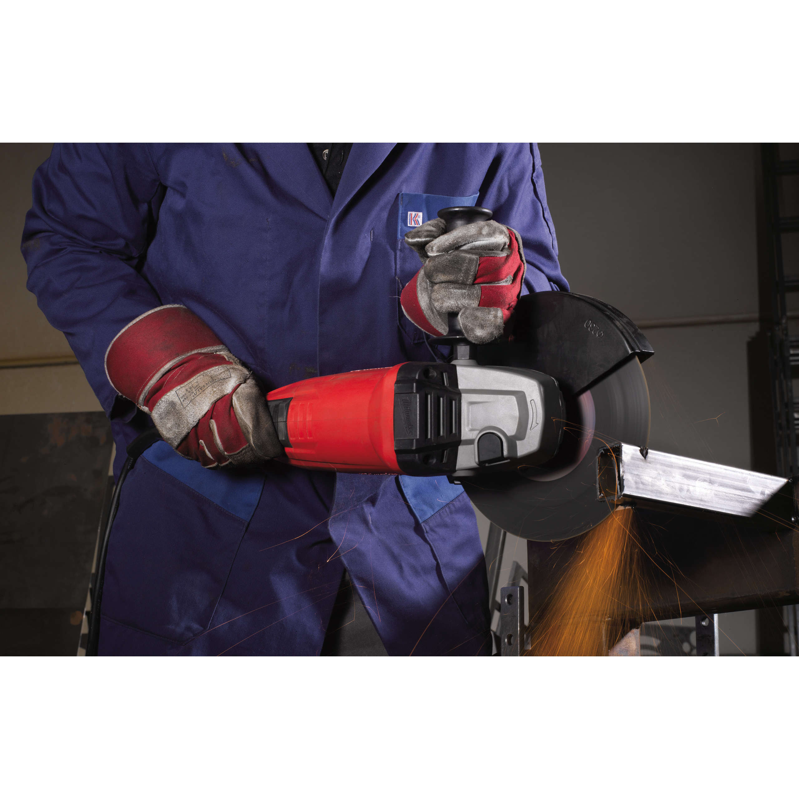 Milwaukee AG 22-230 - Rebarbadora Alta Potência 2200W