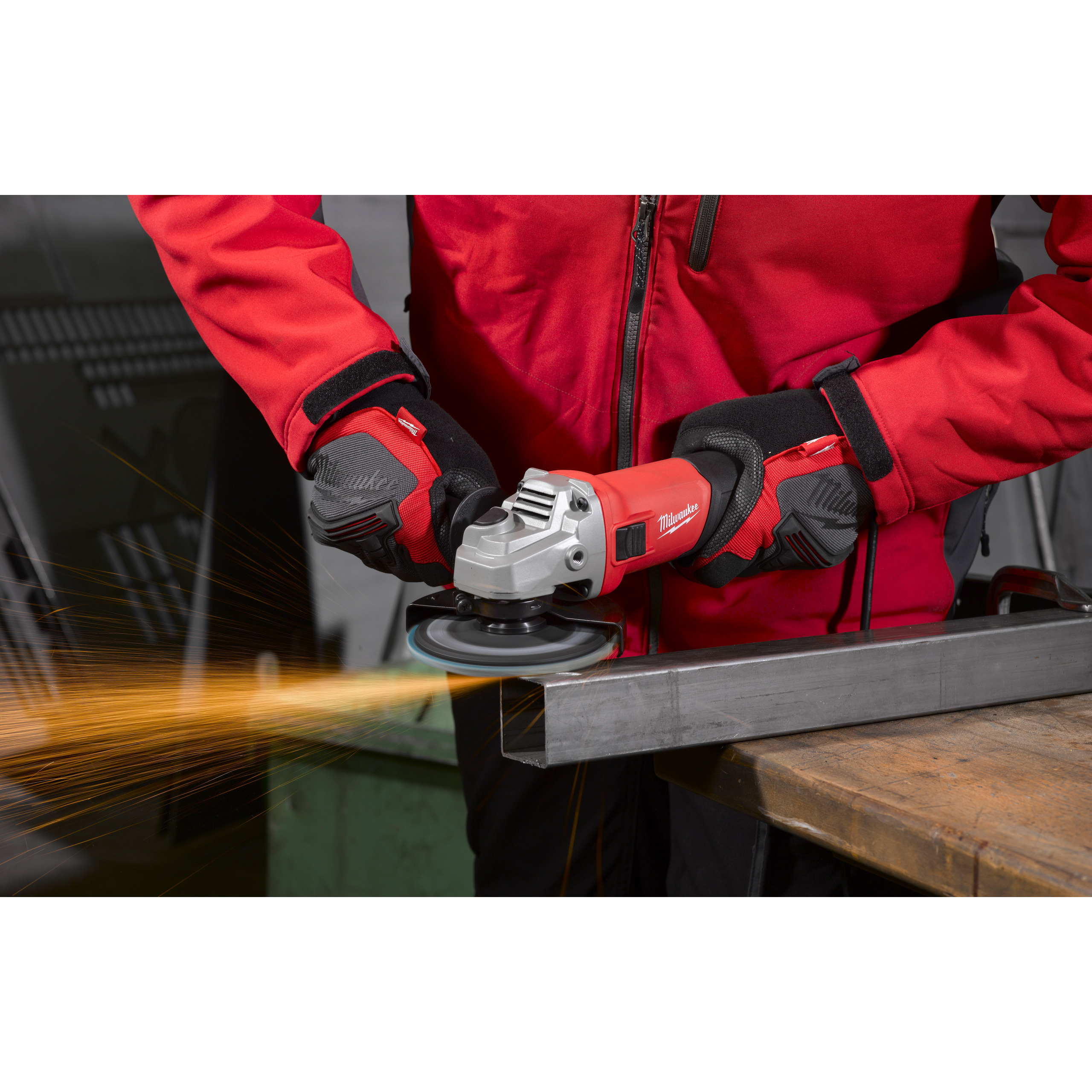 Milwaukee AG 800-125 E - Rebarbadora de acabamentos 800W 125mm - 4933451211