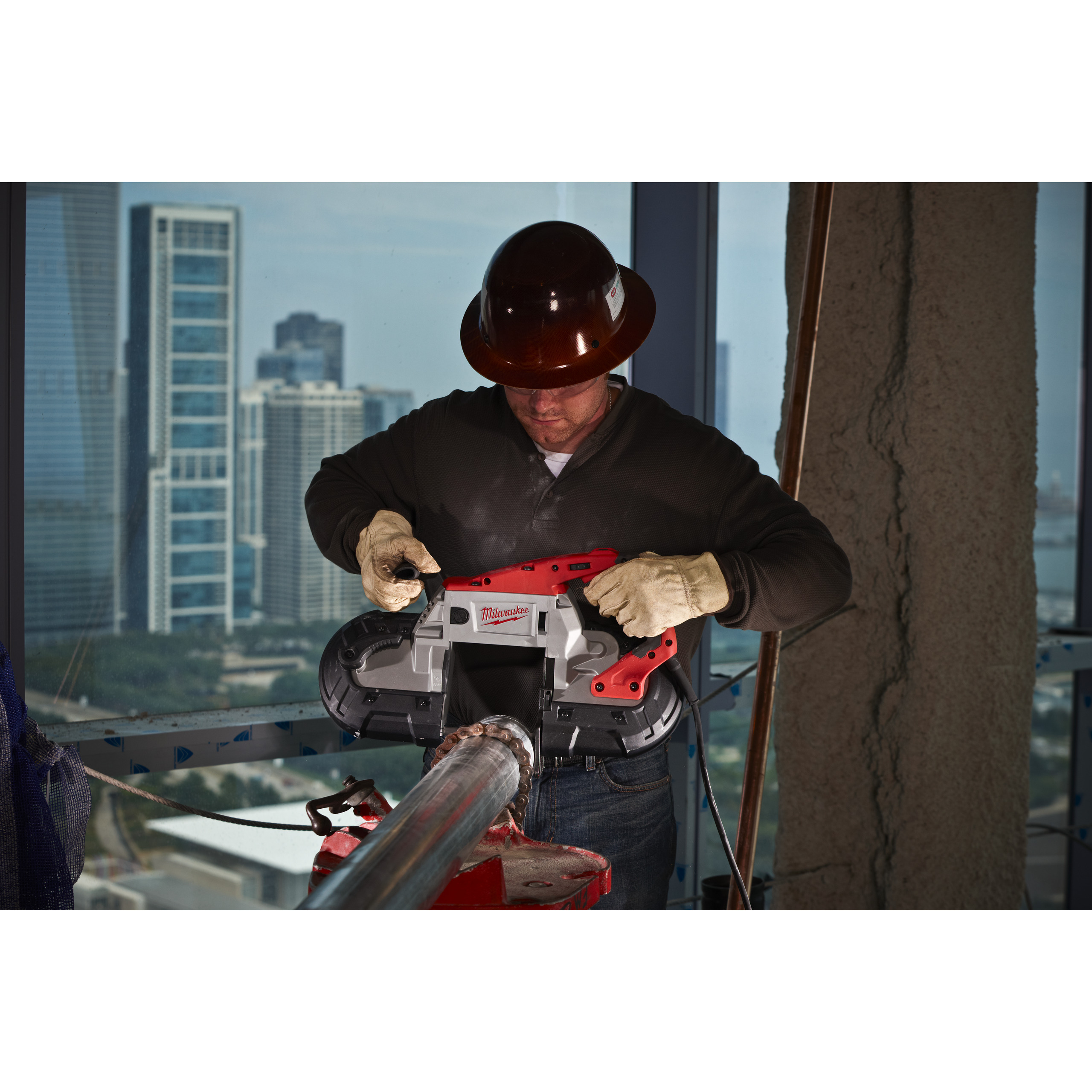 Milwaukee BS 125 - Serra de fita 1100W 125mm - 4933448245