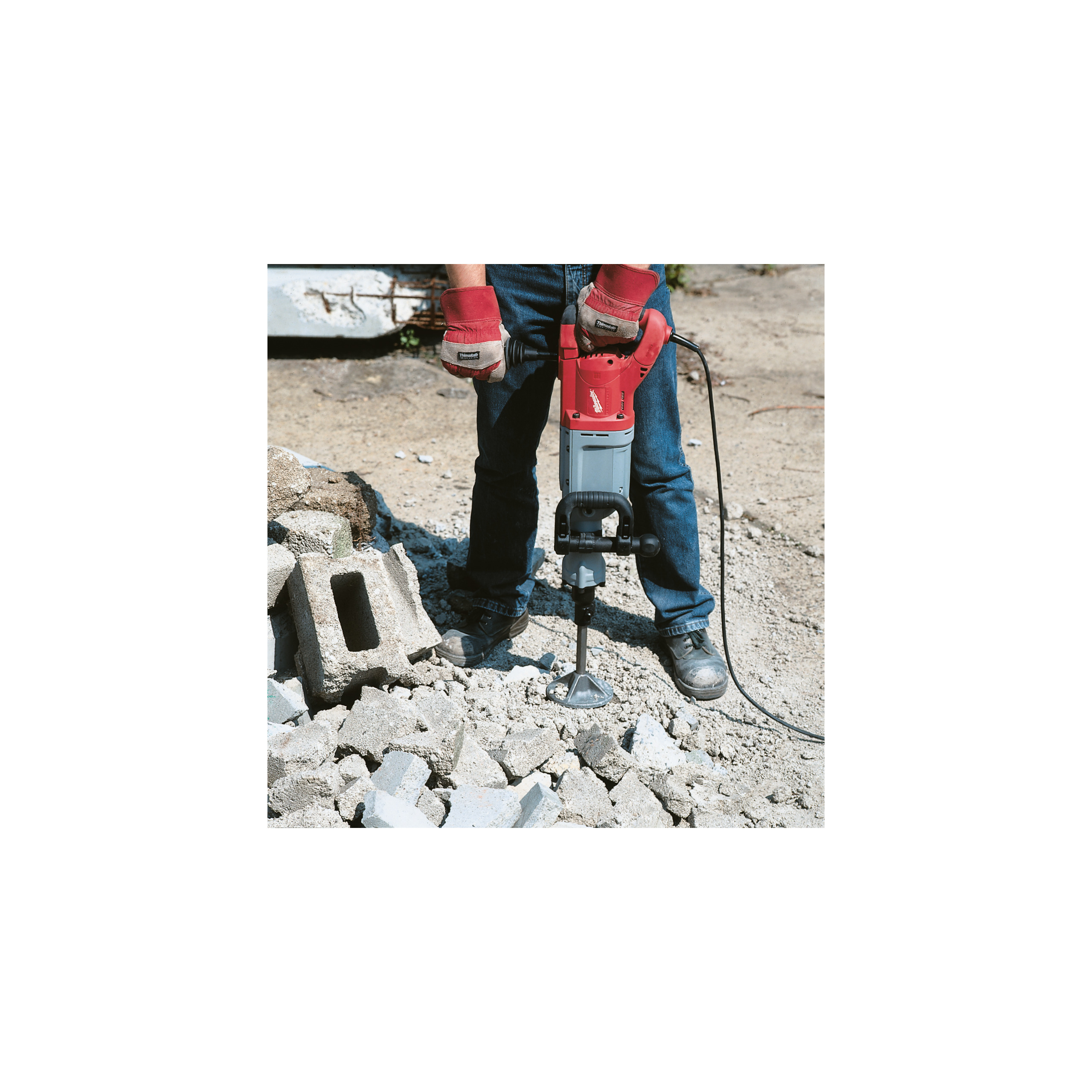 Milwaukee K 900 S + AG 10-125 EK - Kit martelo demolidor SDS-Max 10kg e rebarbadora de acabamentos 1000W 125mm - 4933375720 + 4933451220