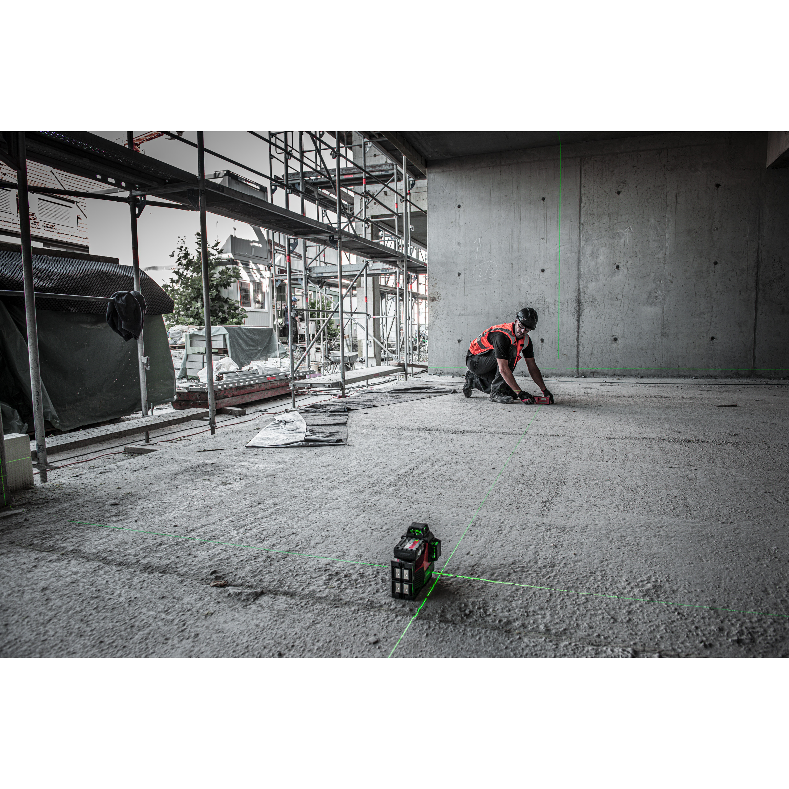 Milwaukee M12 3PL - Nível laser de 3 linhas M12