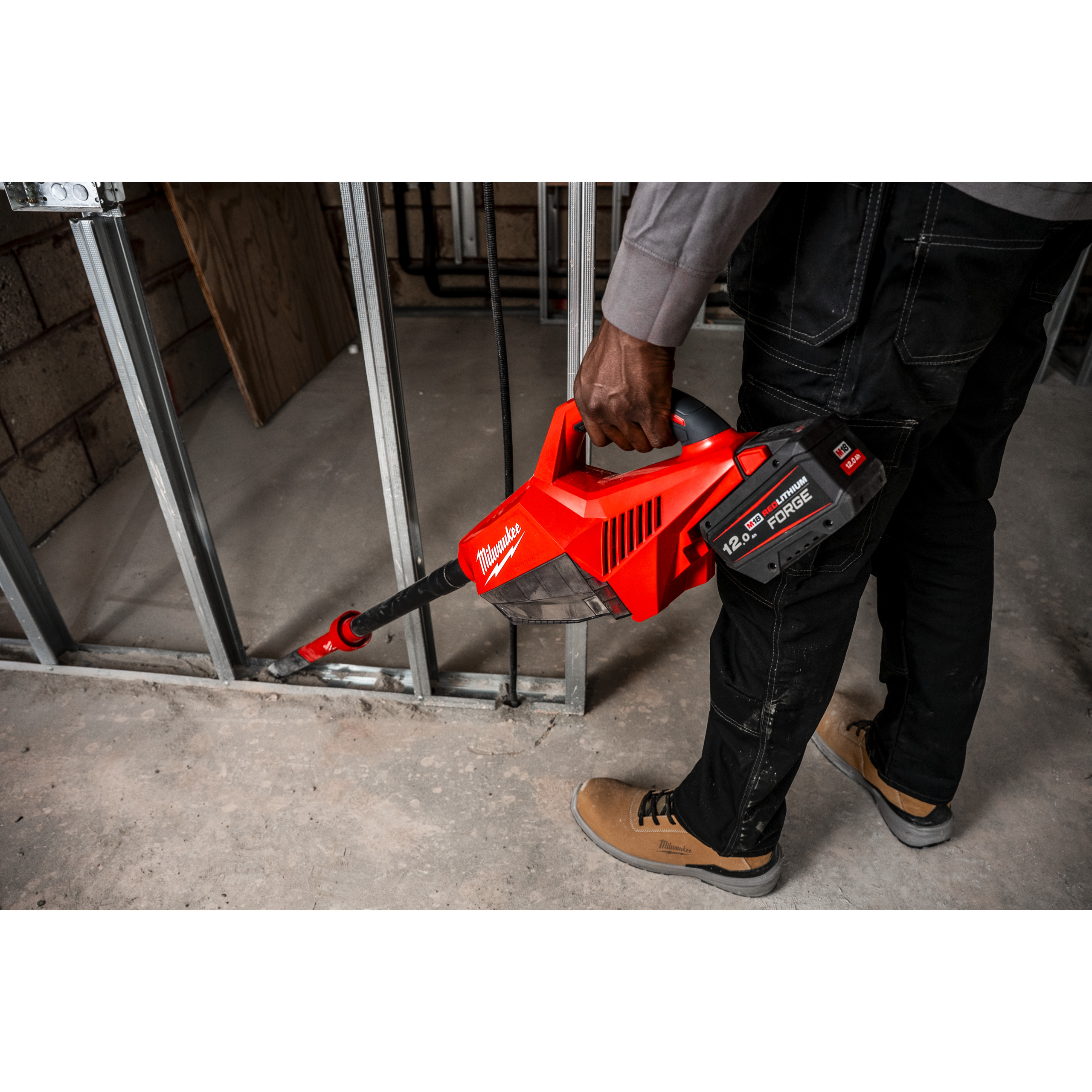 Milwaukee M18 BLCV2-0 - Aspirador compacto M18 sem escovas - 4933500788