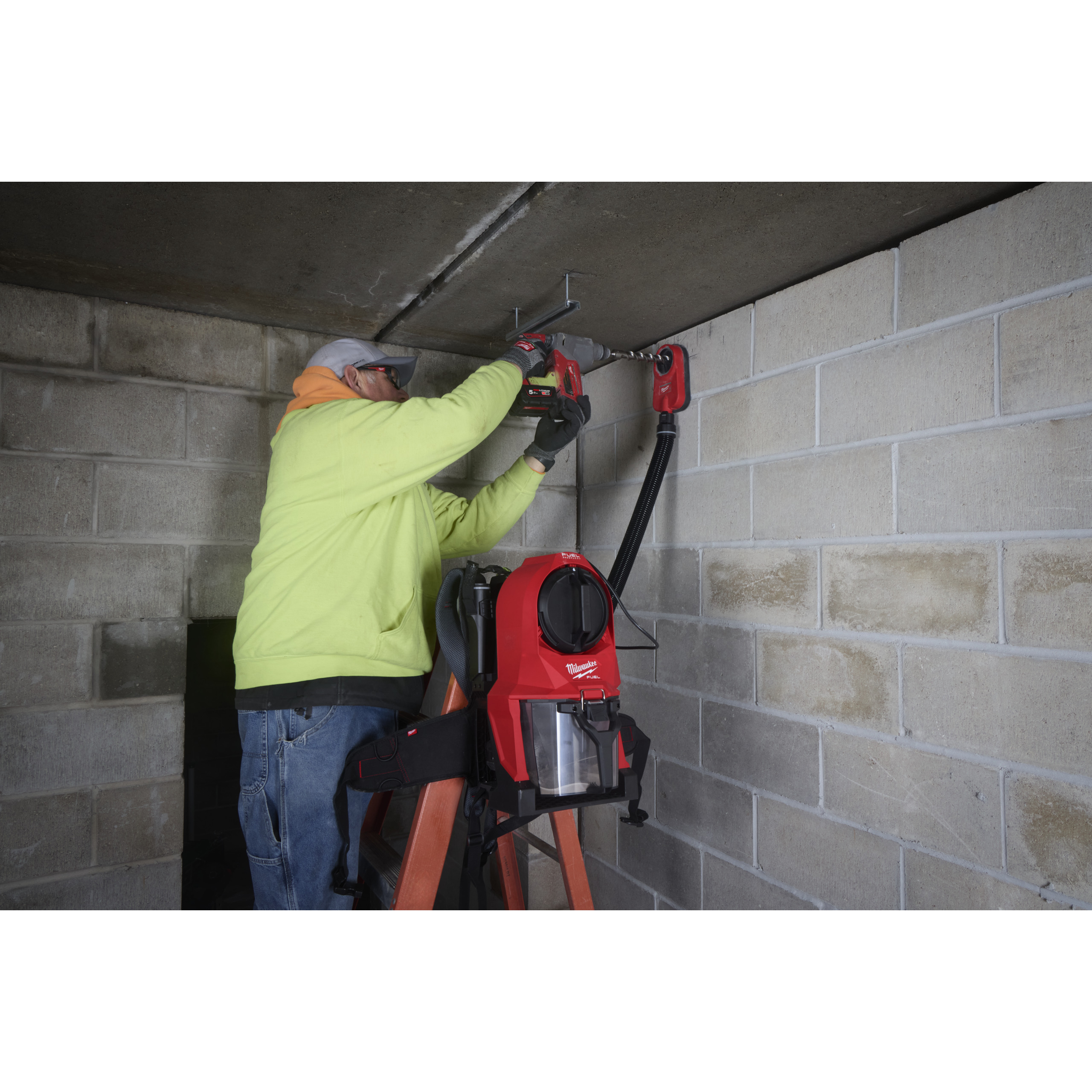 Milwaukee M18 FBPV2-0 - Aspirador de mochila M18 FUEL classe L - 4933500039
