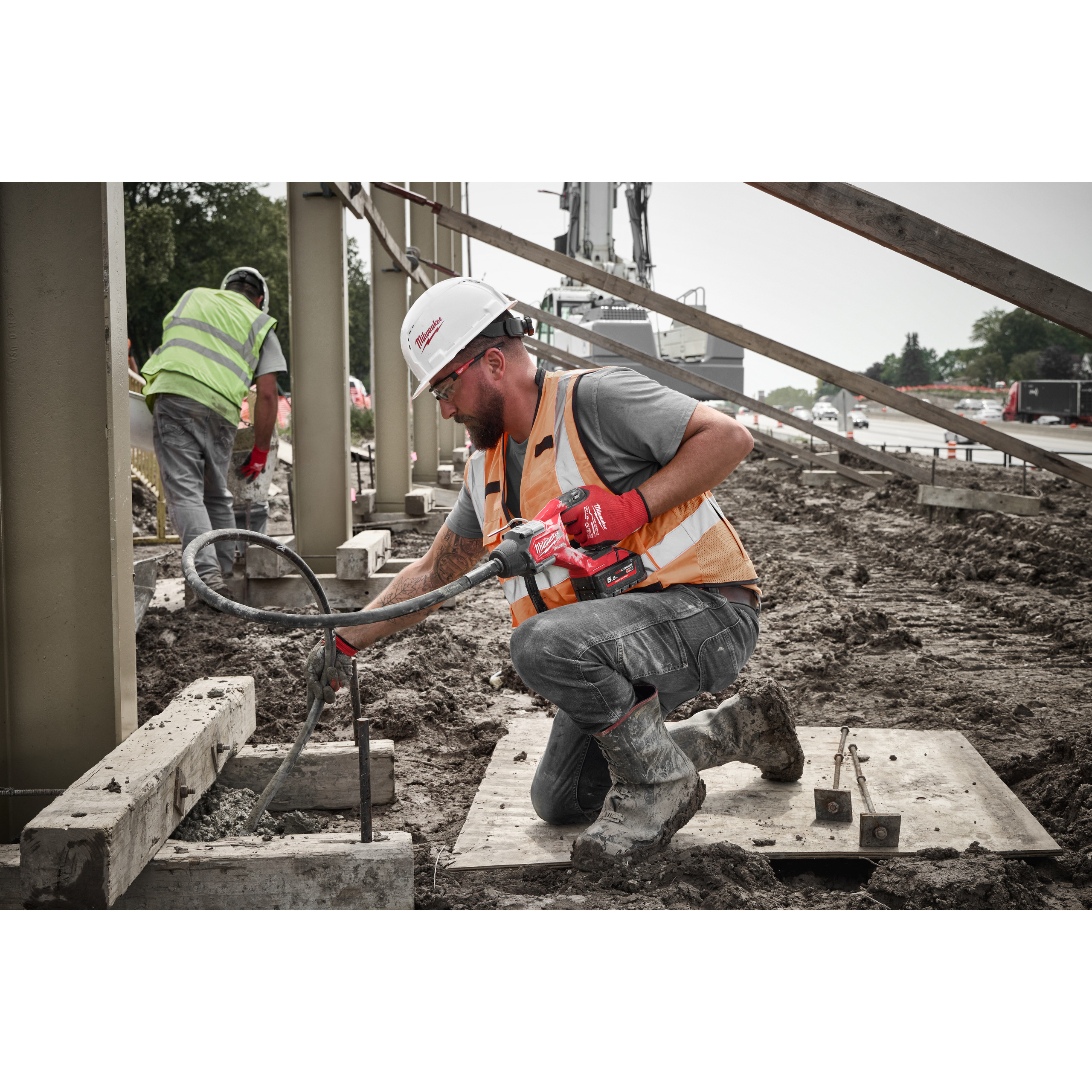 Milwaukee M18 FCVN24 - Vibrador de betão de agulha M18 FUEL