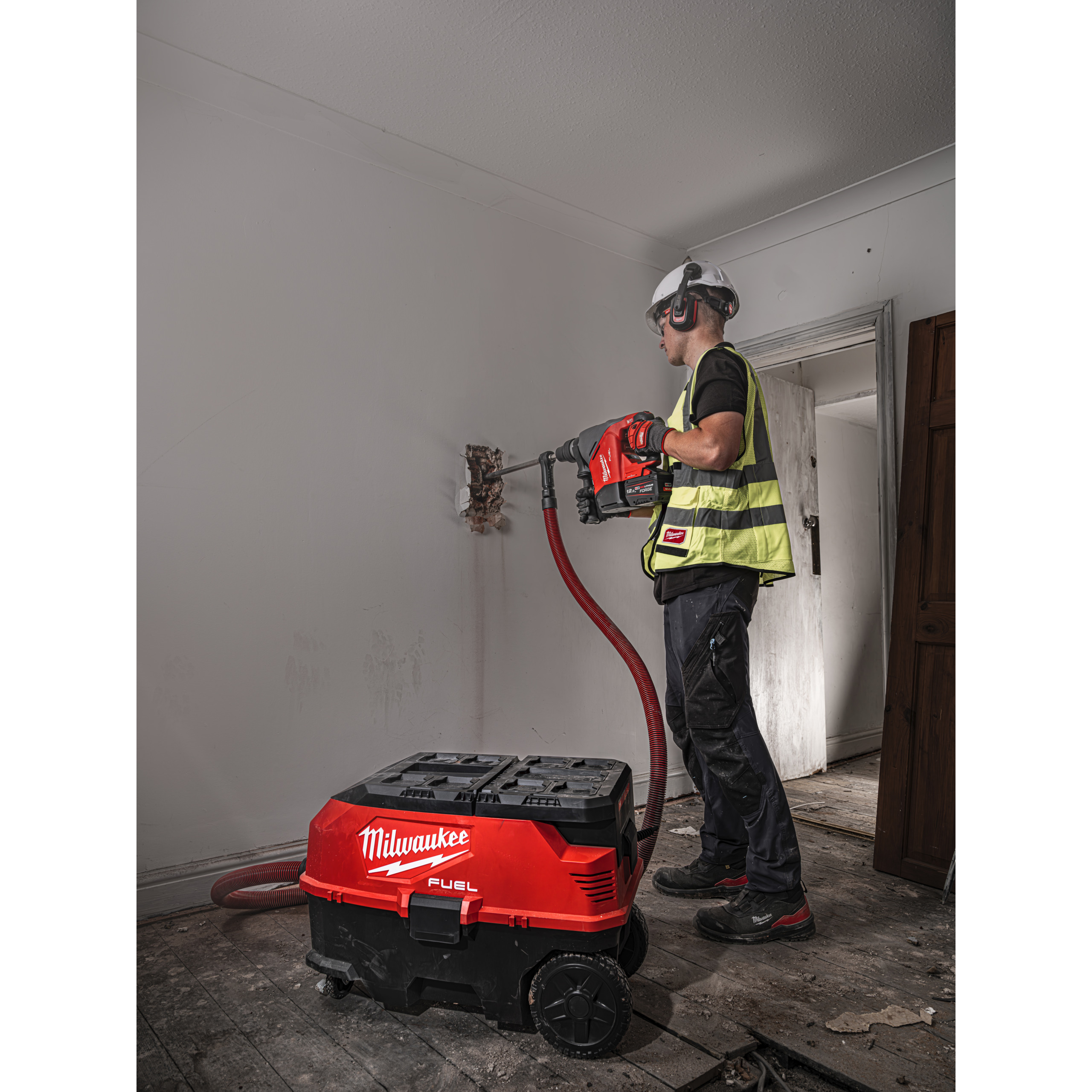 Milwaukee M18 FHACO540 - Martelo combinado SDS-Max M18 FUEL ONE-KEY 5 kg