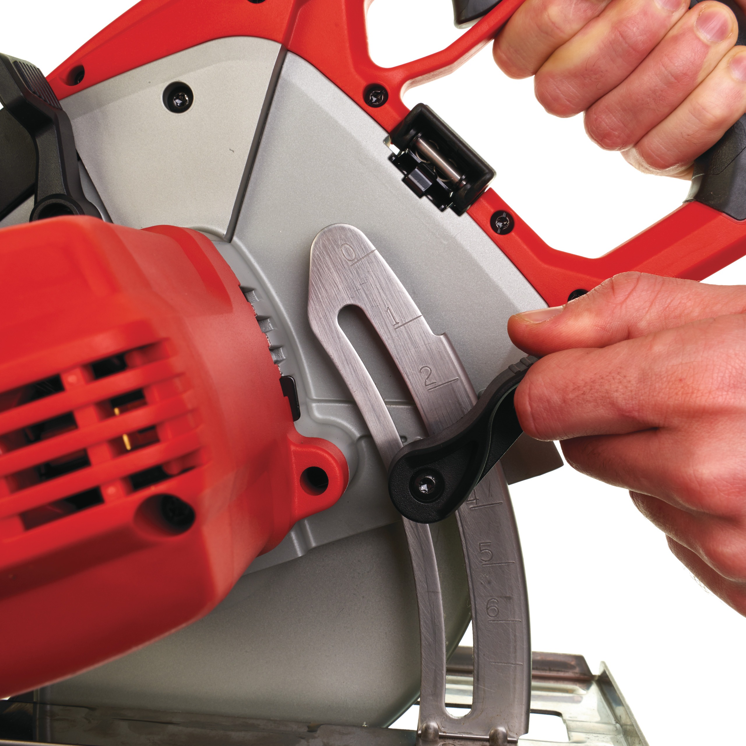 Milwaukee MCS 66 + PD-705 - Kit serra circular para metal 1800W 66mm e berbequim com percussão 705W - 4933440615 + 4933431955