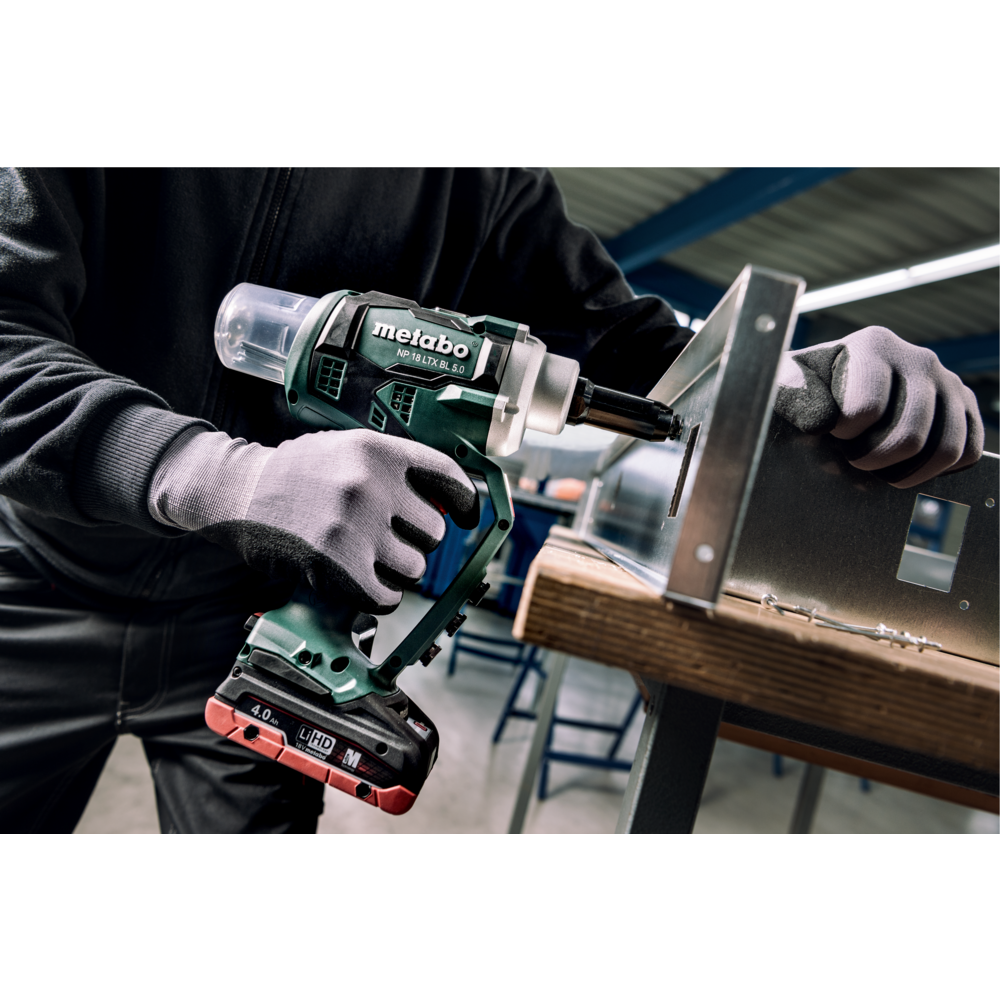 Metabo NP 18 LTX BL 5.0 - Rebitadora sem fio 18V - 619002800